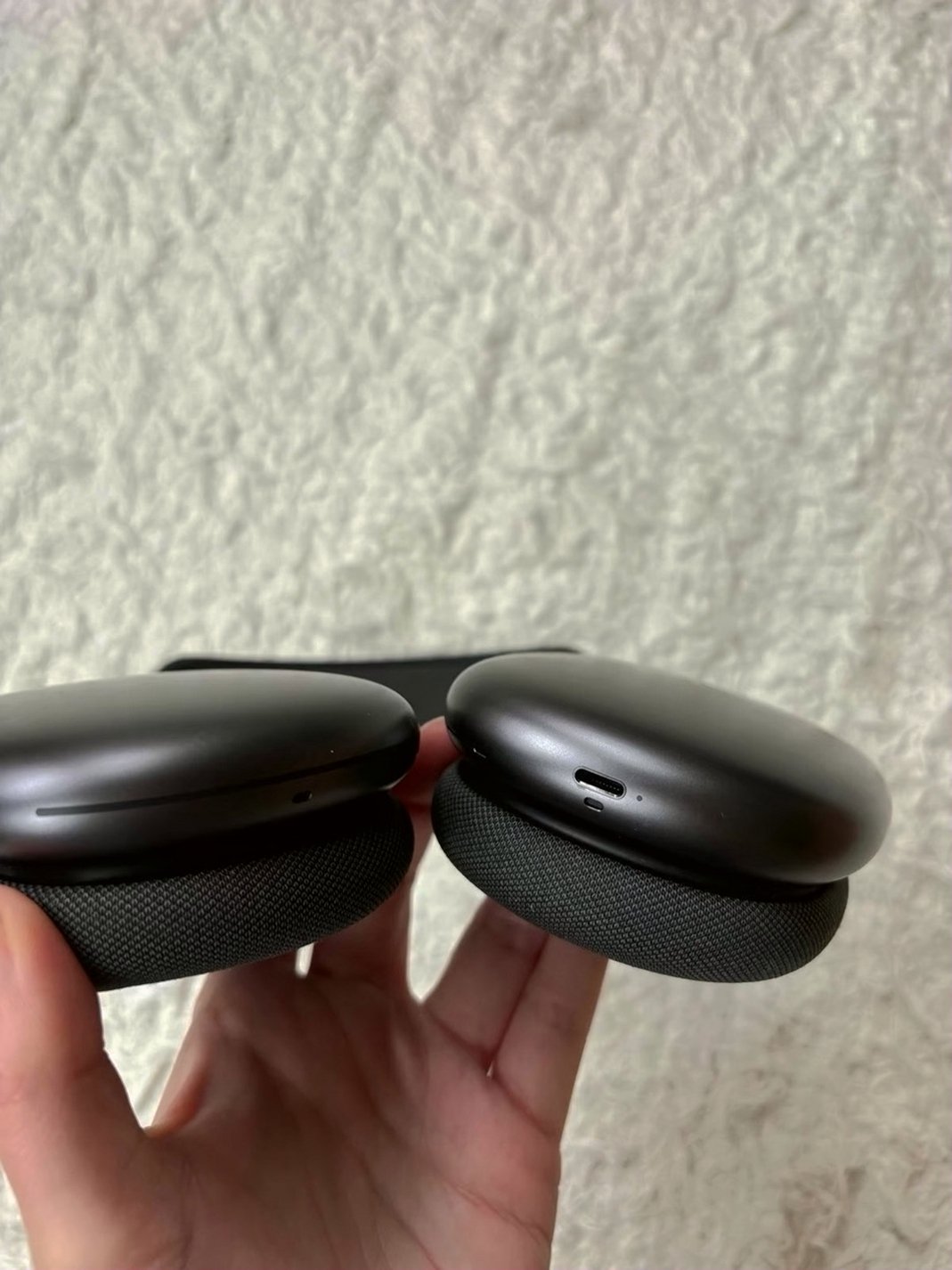 Apple AirPods Max Space Gray Used image 5