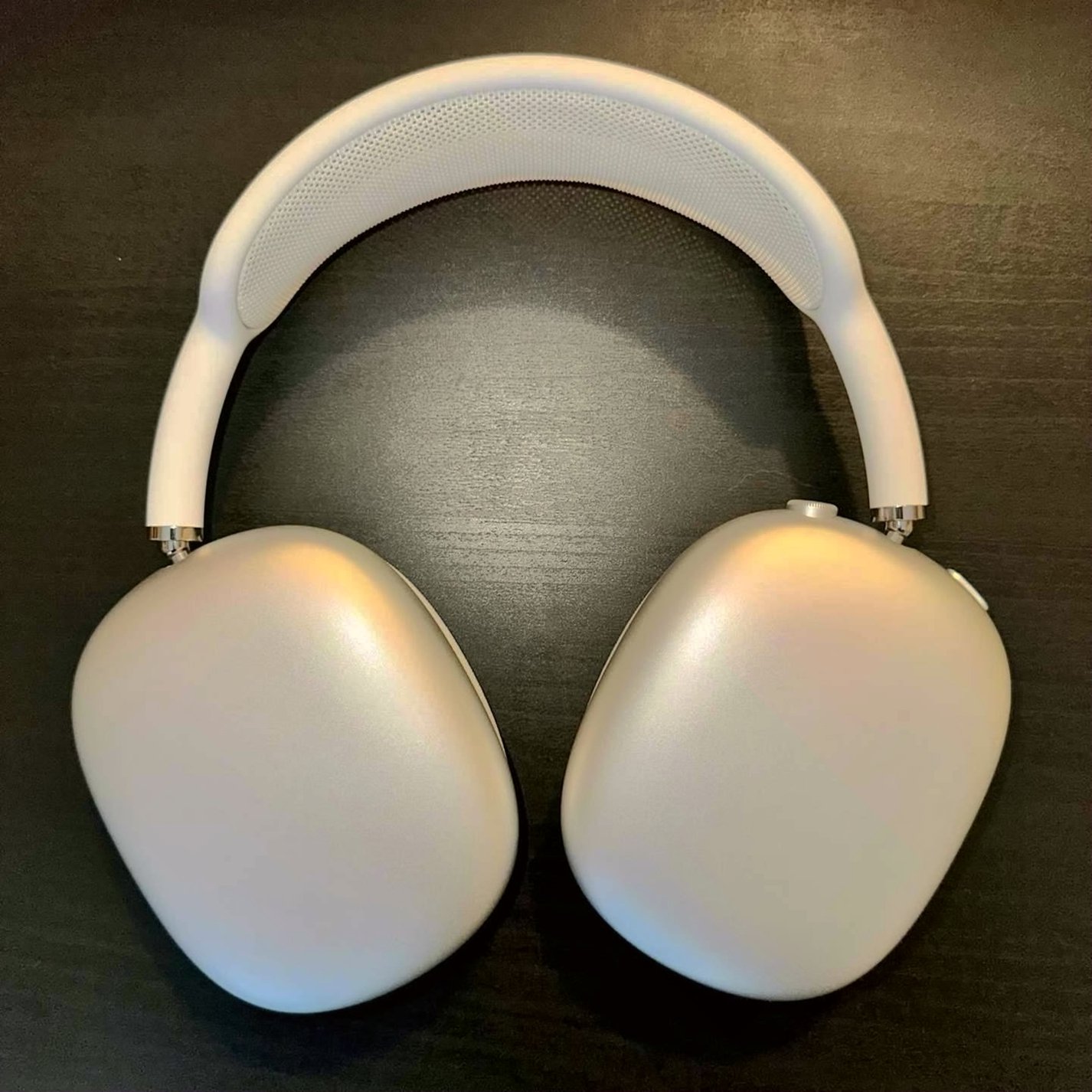 Apple AirPods Max Silver Unlocked - Used image 2