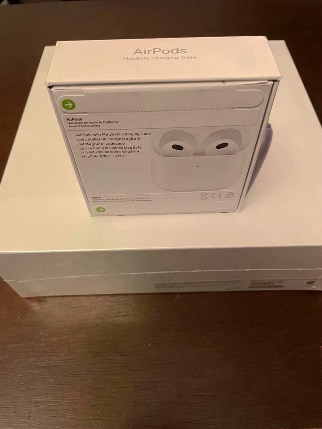 Apple AirPods Max & Pro 7F72 Grey Unlocked - Used image 4