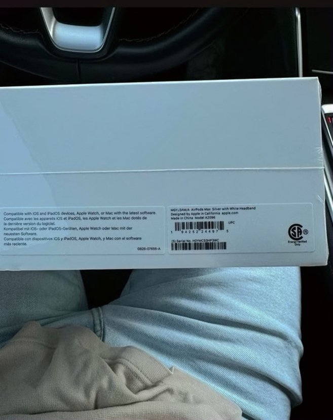 Apple AirPods Max 3W16 Used image 4