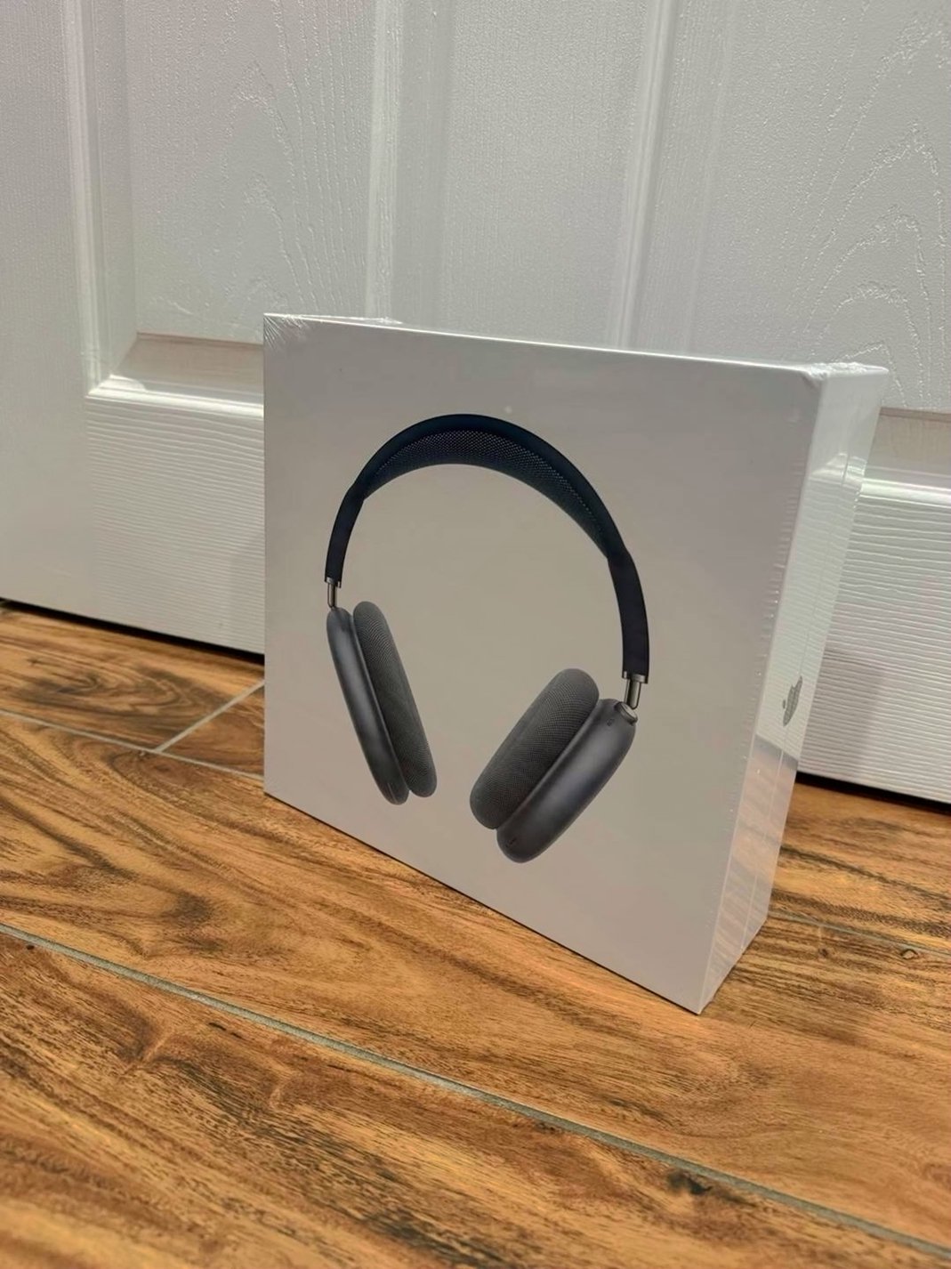 Apple AirPods Max 2nd Generation Unlocked - Used