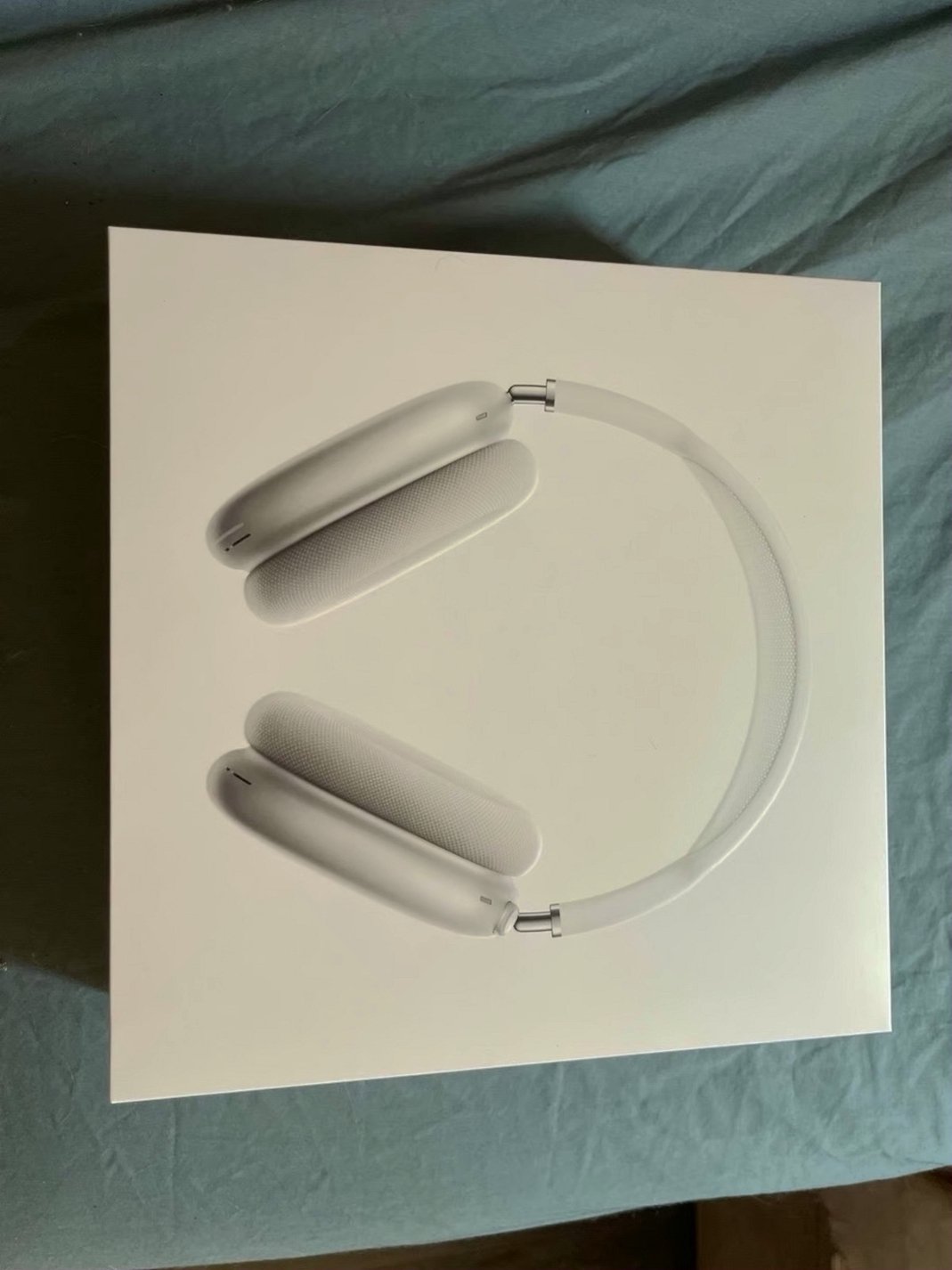 Apple AirPods Max Silver Unlocked - Used image 5