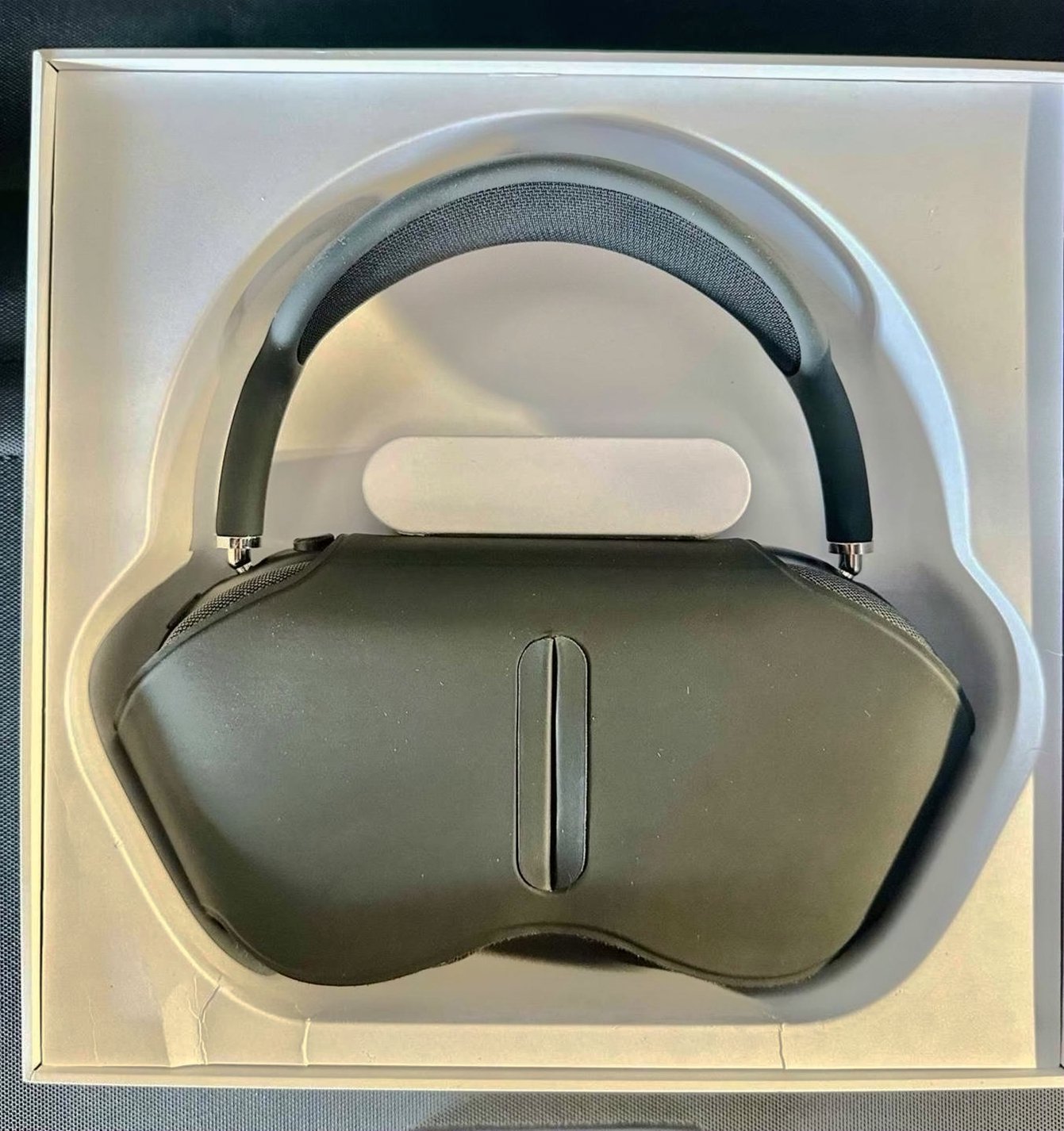 Apple AirPods Max Space Gray Used - Refurbished A Grade image 5