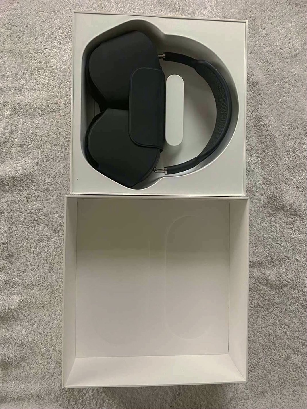 Apple Airpod Max 5Z57 Space Grey - Used image 5