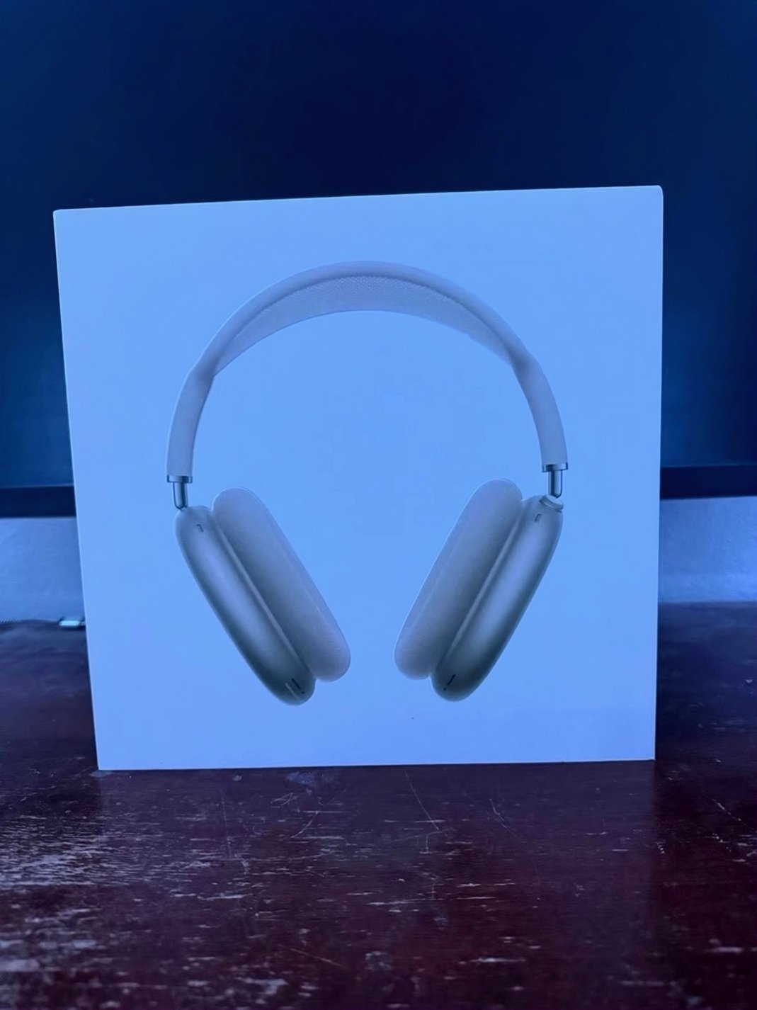 Apple AirPods Max Starlight Unlocked - Used