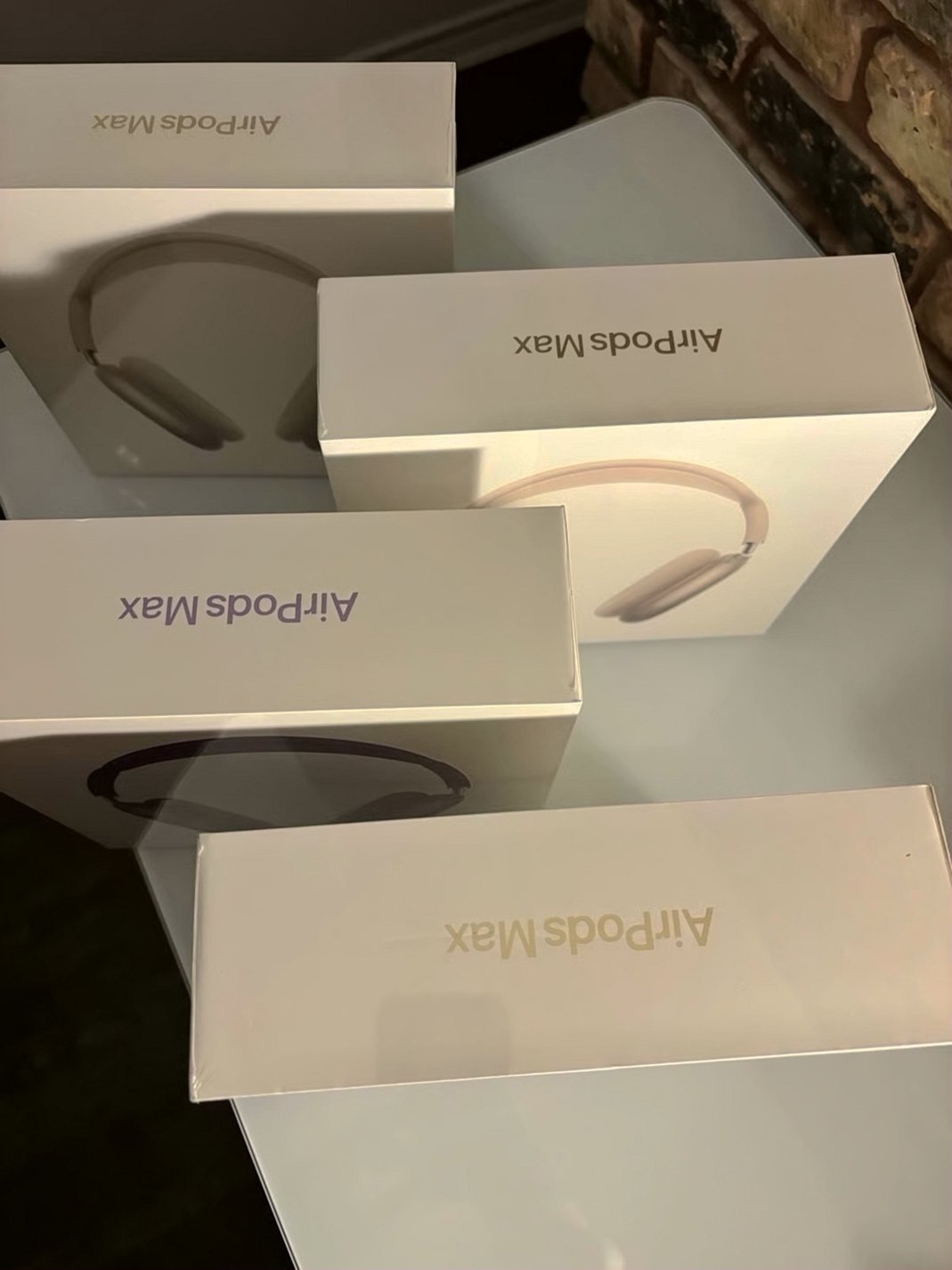 Apple AirPods Max 7X66 Unlocked - Used image 3