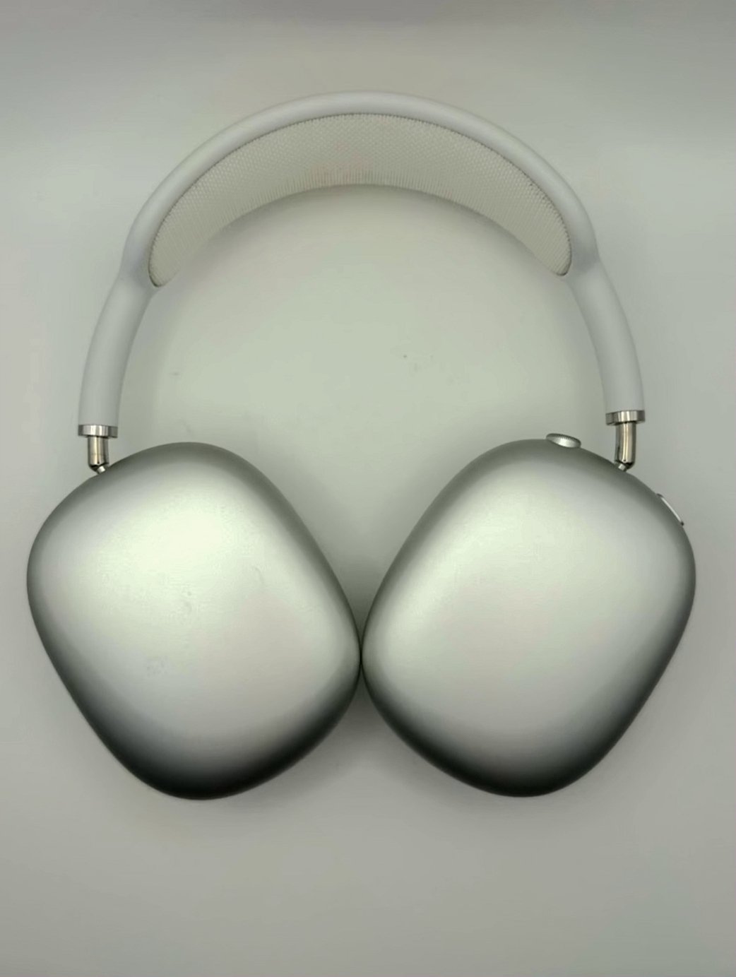 Apple AirPods Max 8P72 Silver - Used image 3