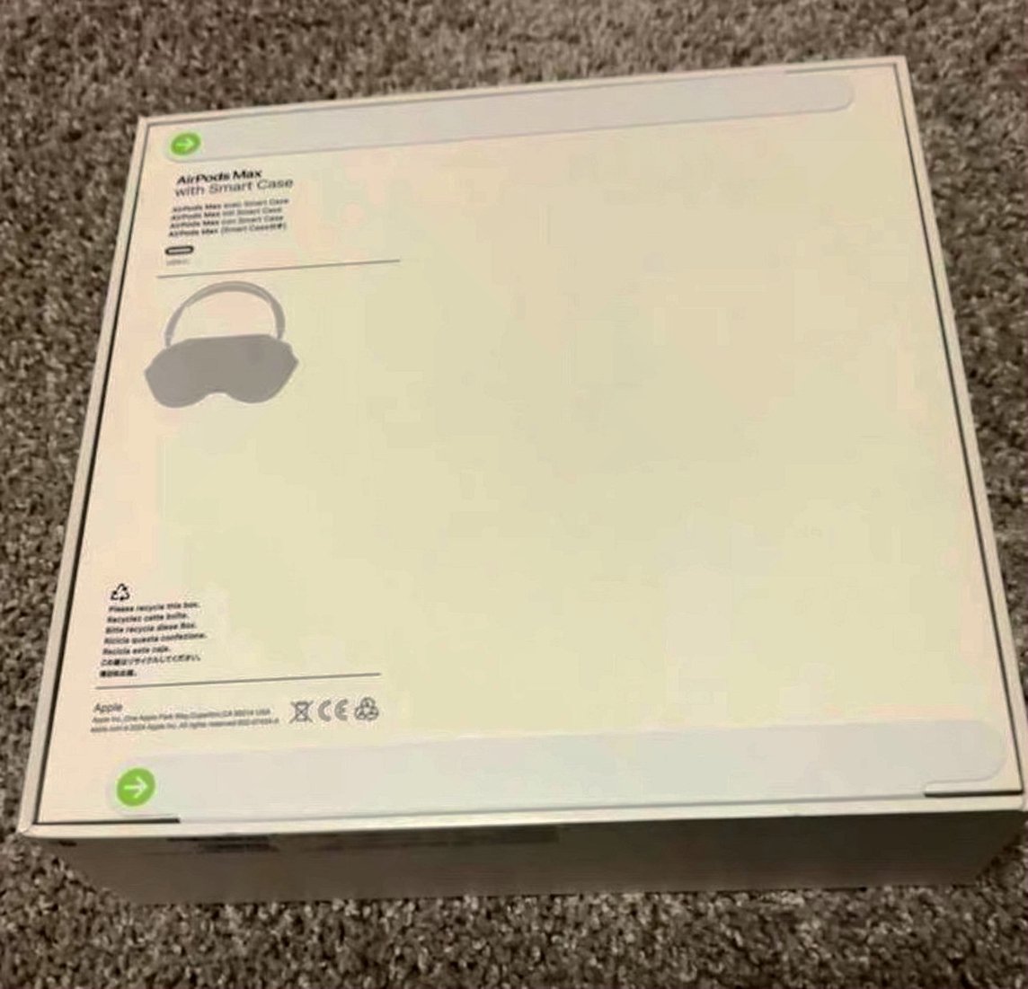 Apple AirPods Max Gen 2 Purple with Purple Headband - Used image 2