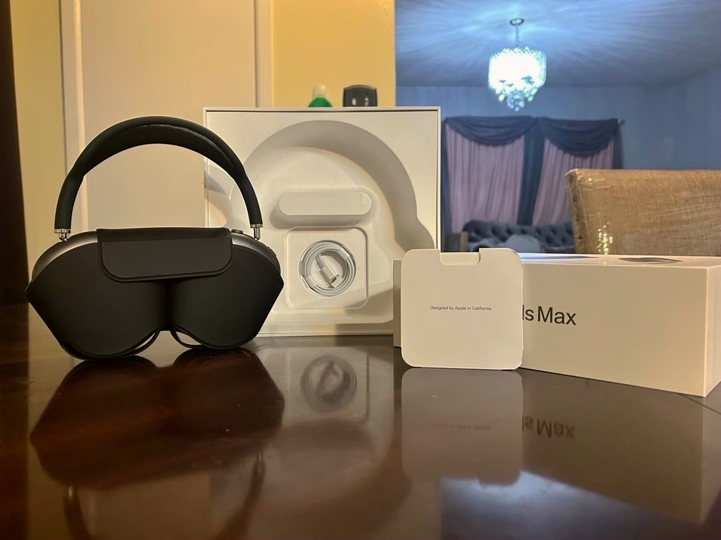 Apple AirPods Max Wireless Over-Ear Headset Space Gray - Used