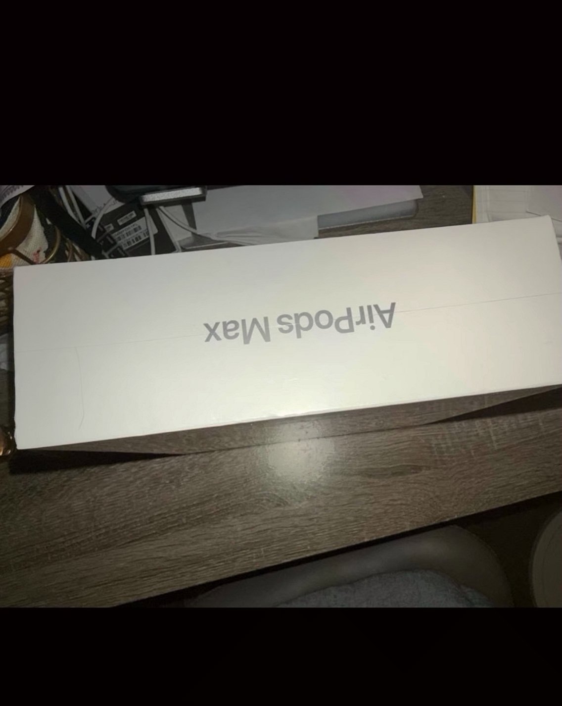 Apple Airpod Max 3C25 Unlocked - Used image 2