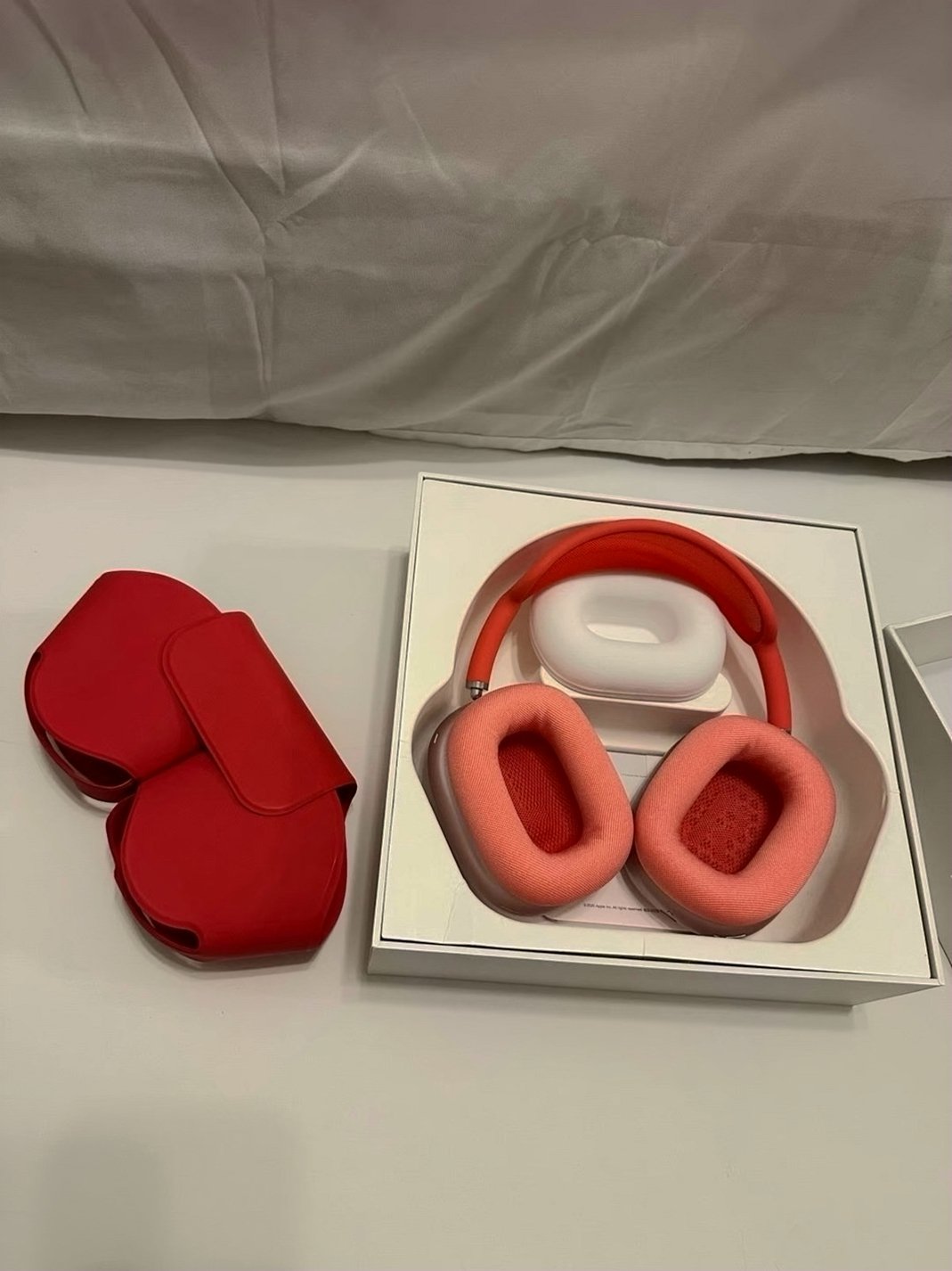 Apple AirPods Max 6M57 Pink - Used image 3