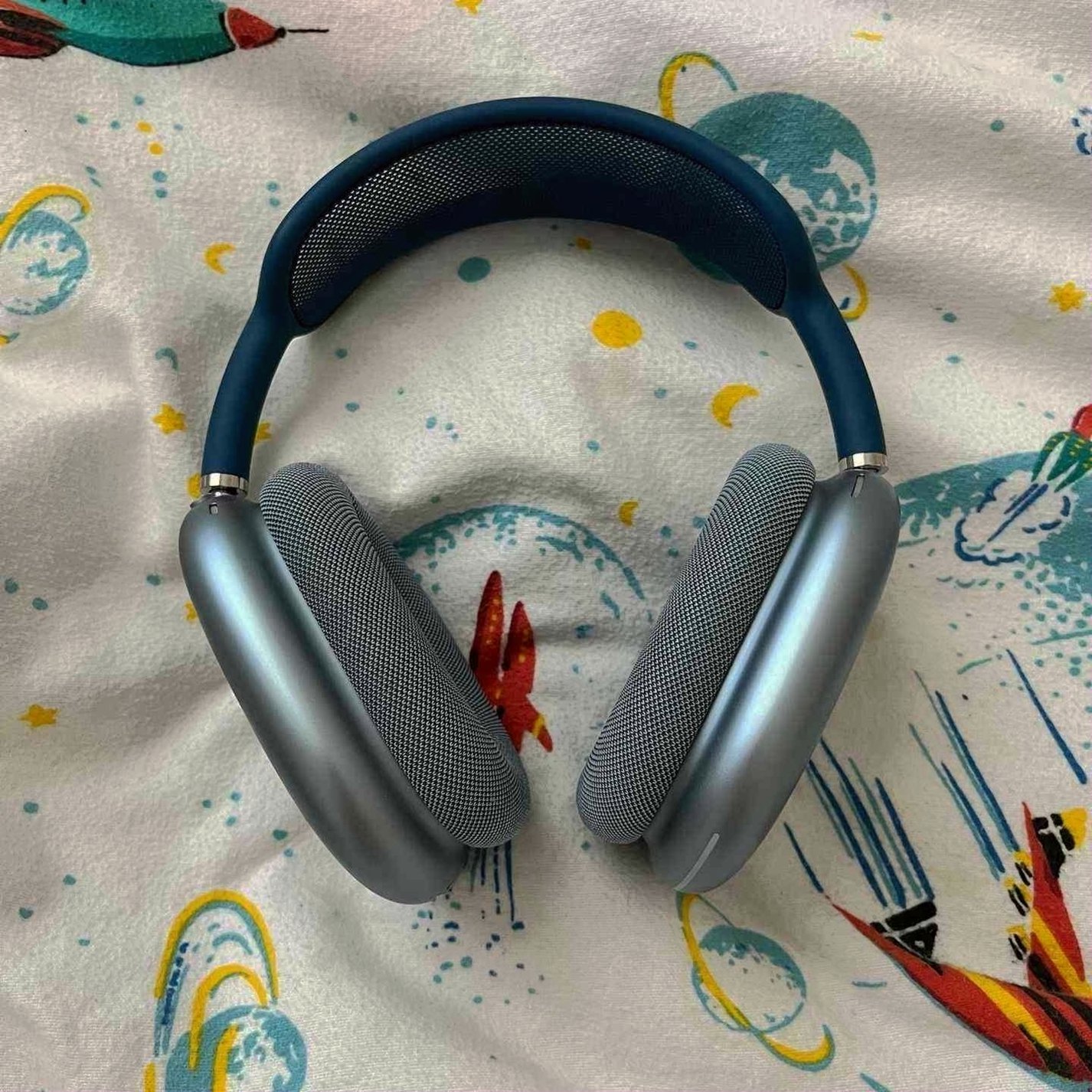 Apple AirPods Max Blue Used