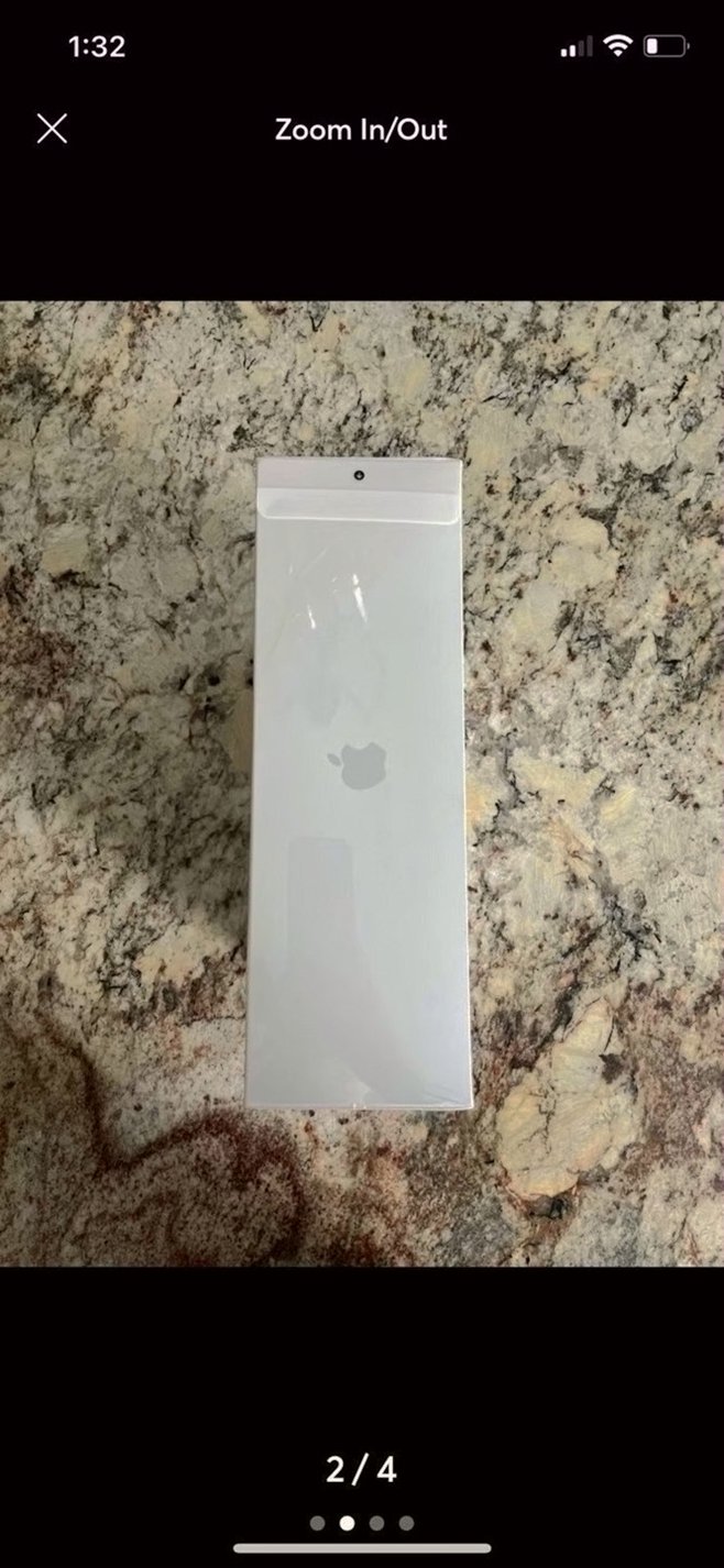 Apple AirPods Max Silver Unlocked - Used image 2
