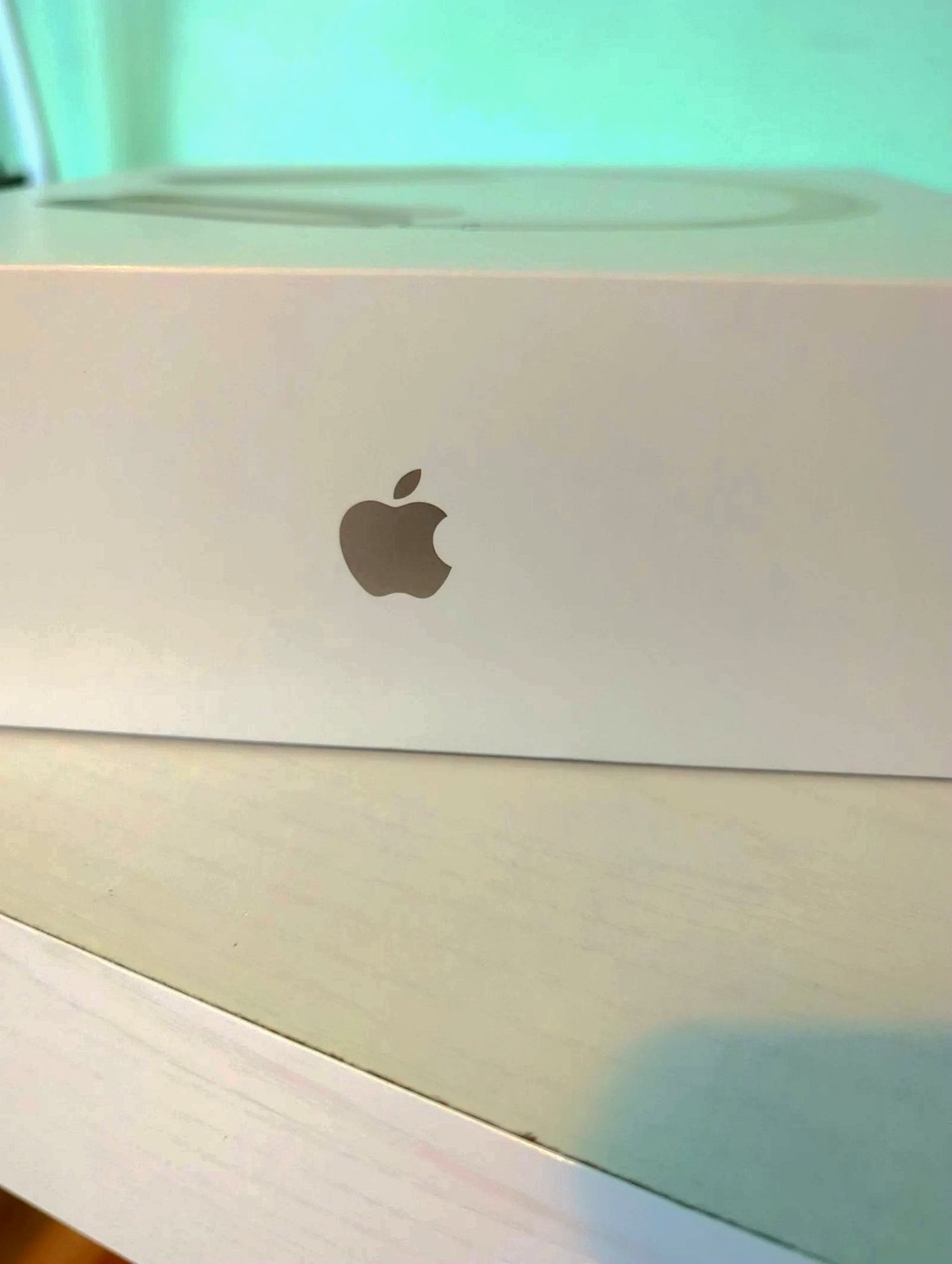Apple AirPods Max 8F13 Starlight - Used image 3