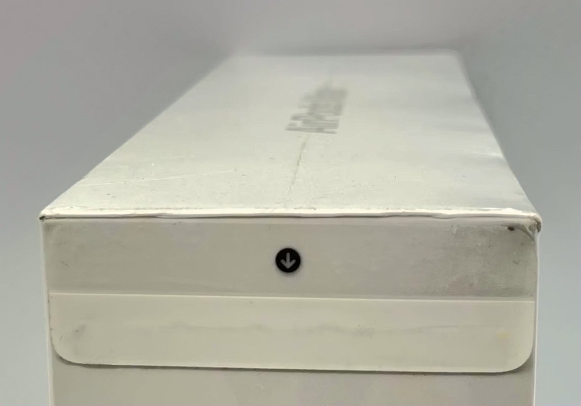 Apple AirPods Pro Max Space Gray Refurbished - B Grade image 2