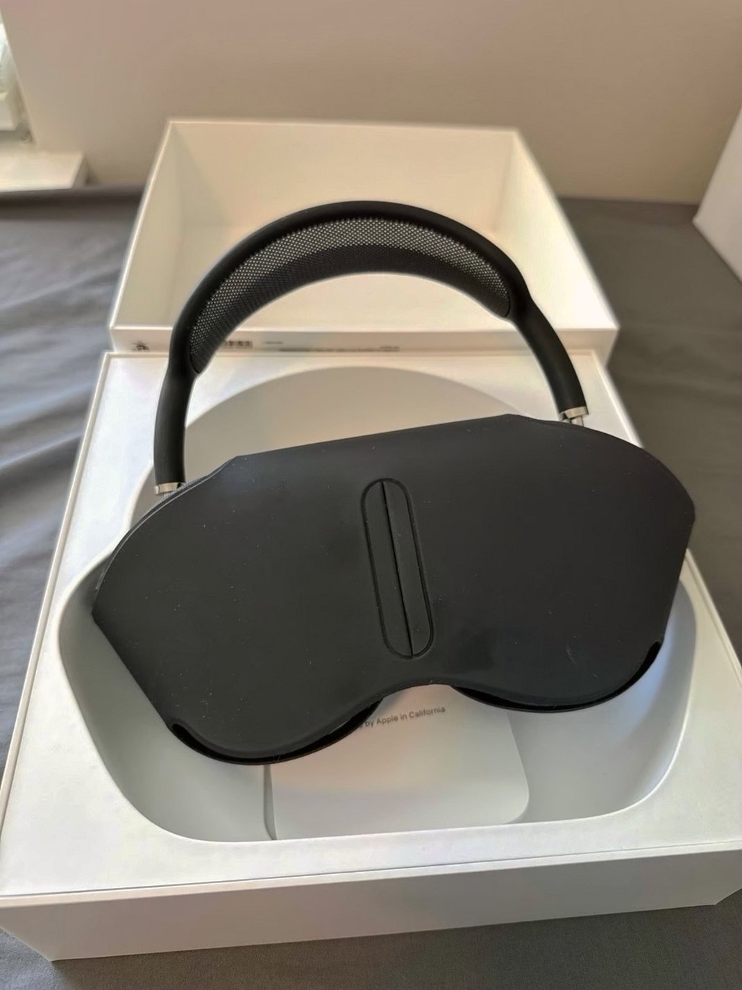 Apple AirPods Max 6U97 Space Grey Used image 5