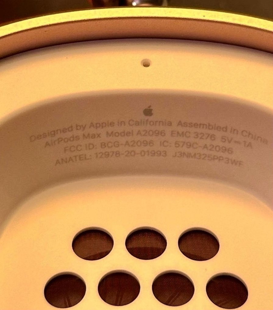 Apple AirPods Max Pink Unlocked - Used image 3