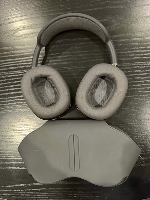Apple AirPods Max A2096 Unlocked - Used image 2
