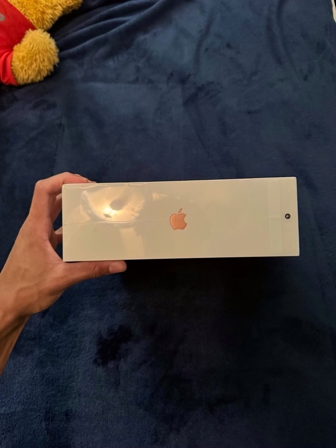 Apple AirPods Max Pink Unlocked - Used image 4