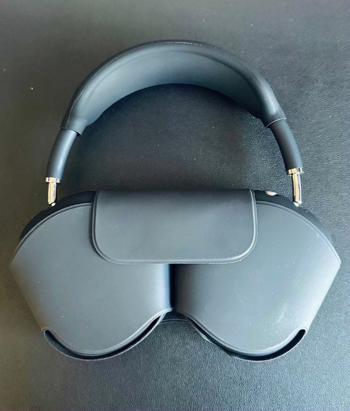 Apple AirPods Max 9A19 Used