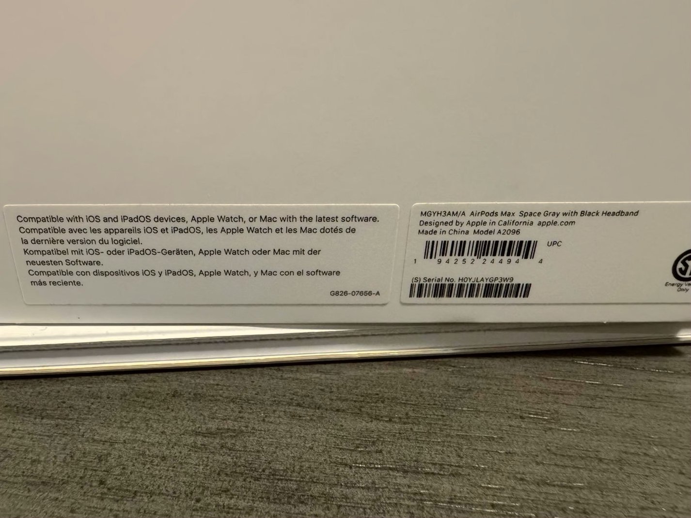 Apple AirPods Max 6A83 Space Gray Unlocked - Used image 3