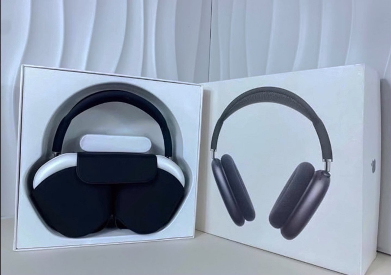 Apple AirPods Max 5Z59 Used image 4