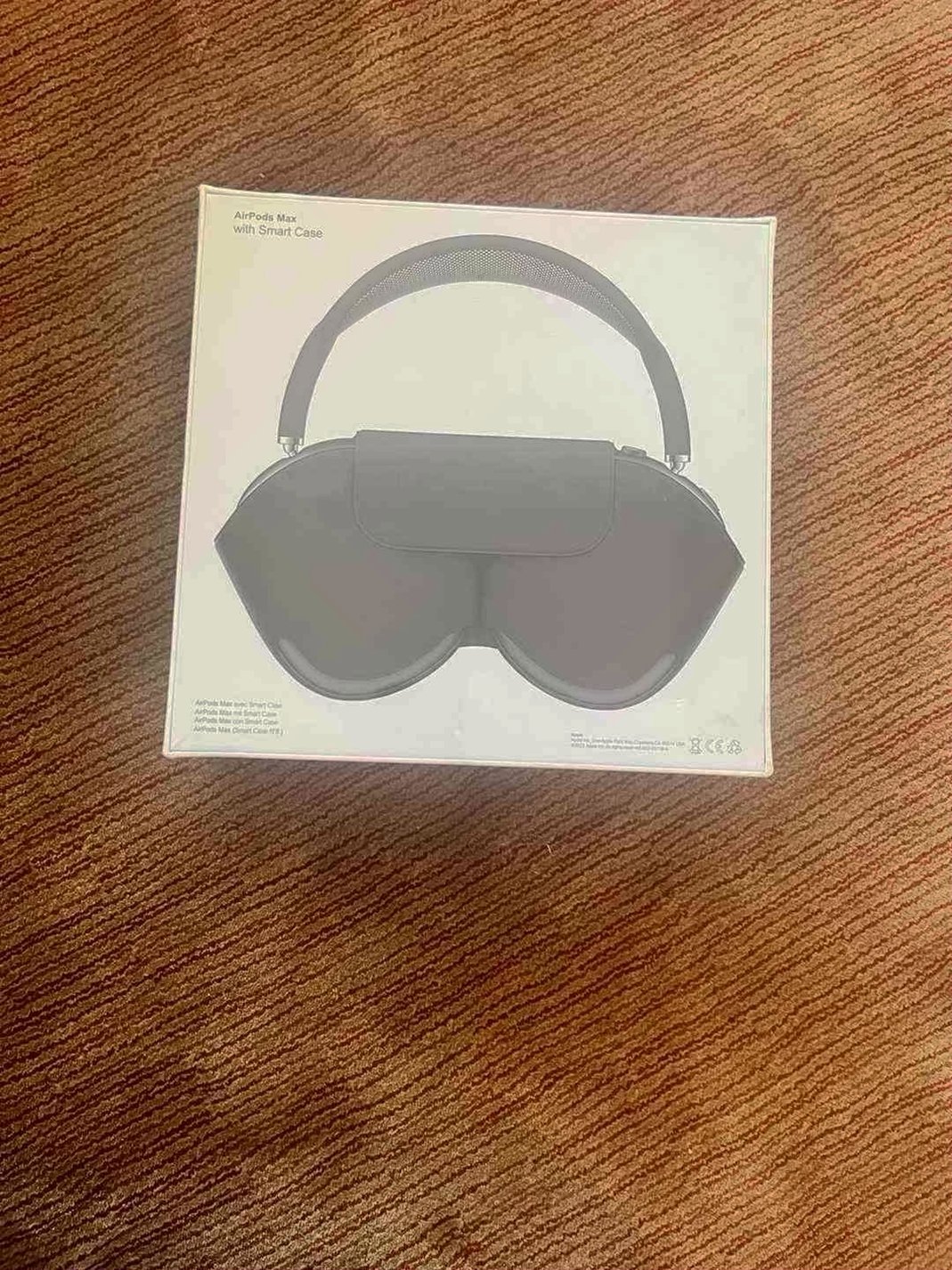Apple AirPods Max Space Gray Used image 3