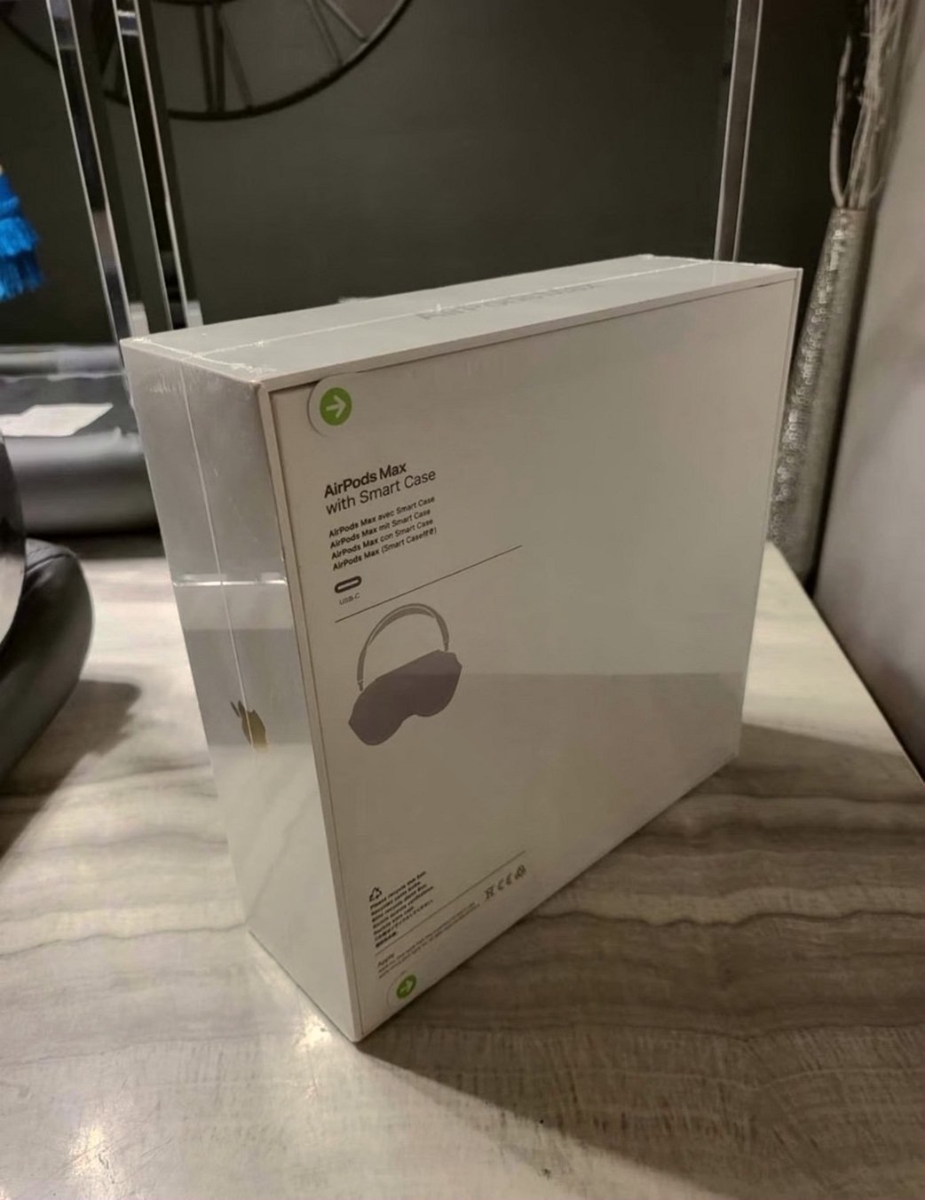 Apple AirPods Max Starlight 3S37 Unlocked - Used image 2