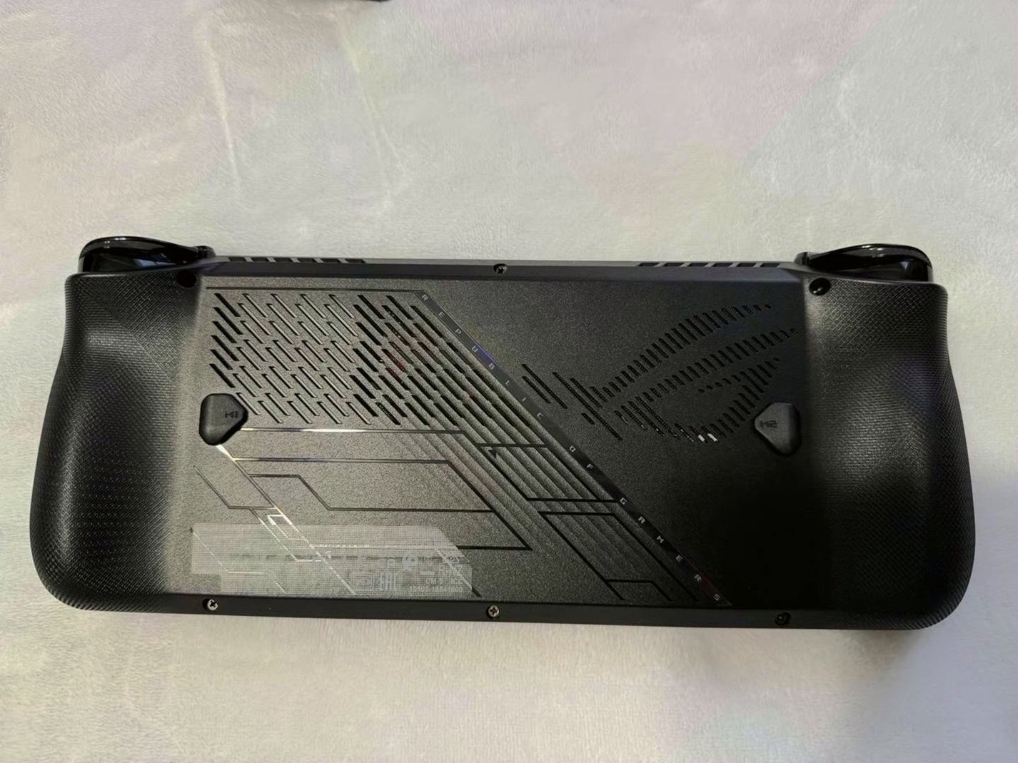 ASUS ROG Ally X 2U76 64GB Black Unlocked - Used image 4
