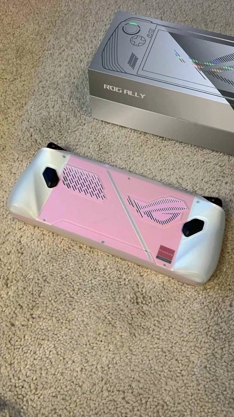 ASUS ROG Ally Z1 Extreme 2TB SSD Pink Decal Used image 4