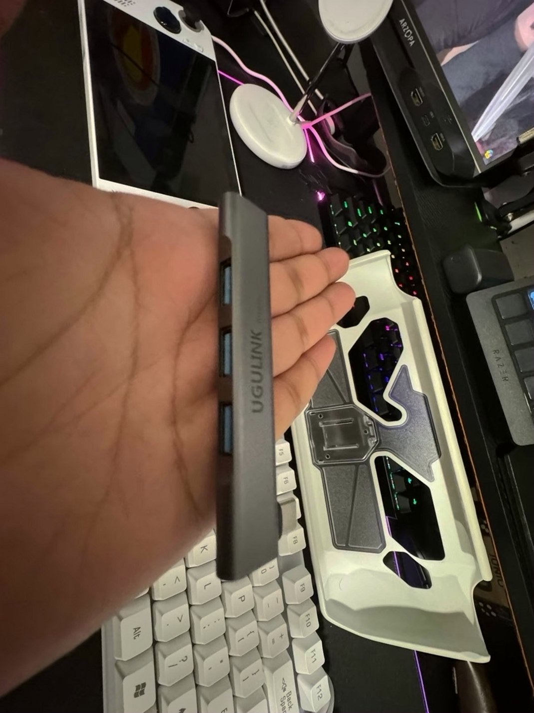 ASUS ROG Ally Z1 Extreme 512GB Unlocked - Used image 2