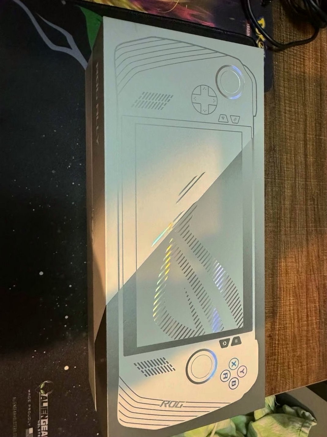 ASUS ROG Ally Z1 Extreme 8Y87 Unlocked - Used