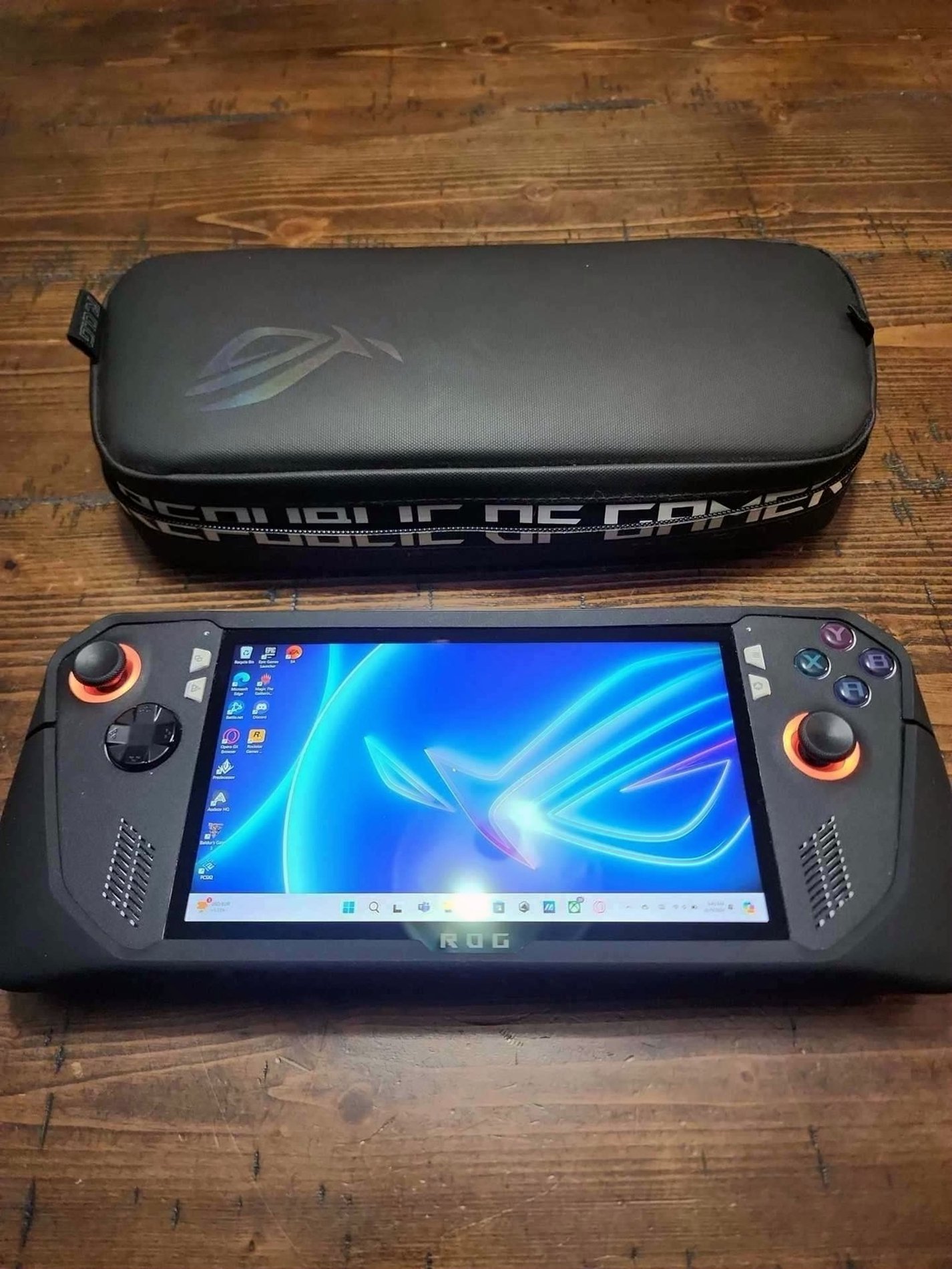 ASUS ROG Ally Z1 Extreme 1F85 Unlocked - Used