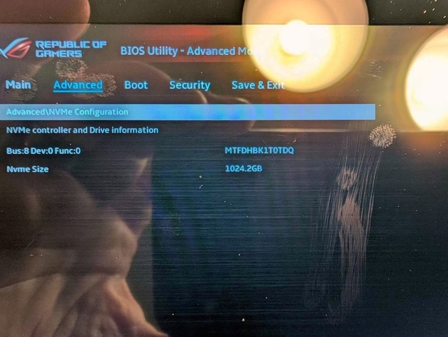 ASUS ROG Ally Z1X 1TB Black Unlocked - Used image 4