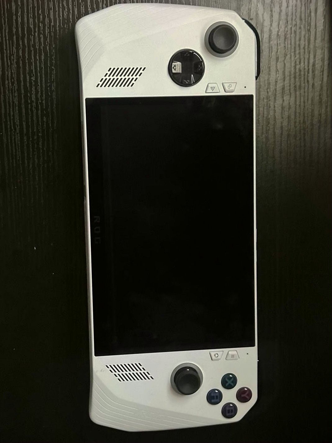 ASUS ROG Ally Z1 Extreme 2P52 - Used image 2