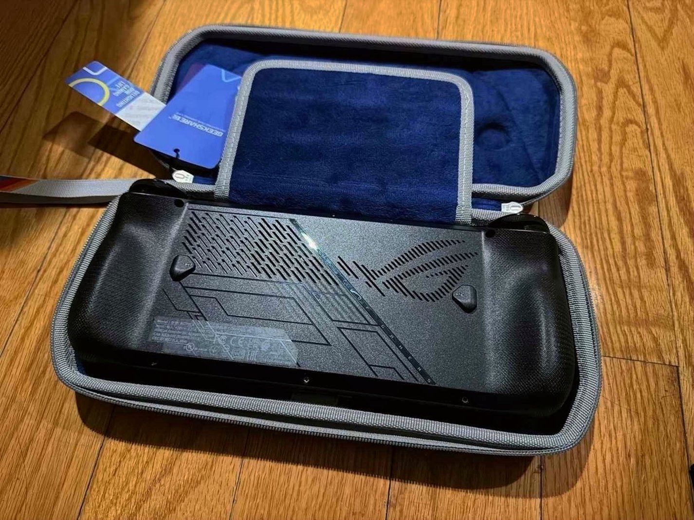 ASUS ROG Ally X Gaming Console 3H18 - Used image 2