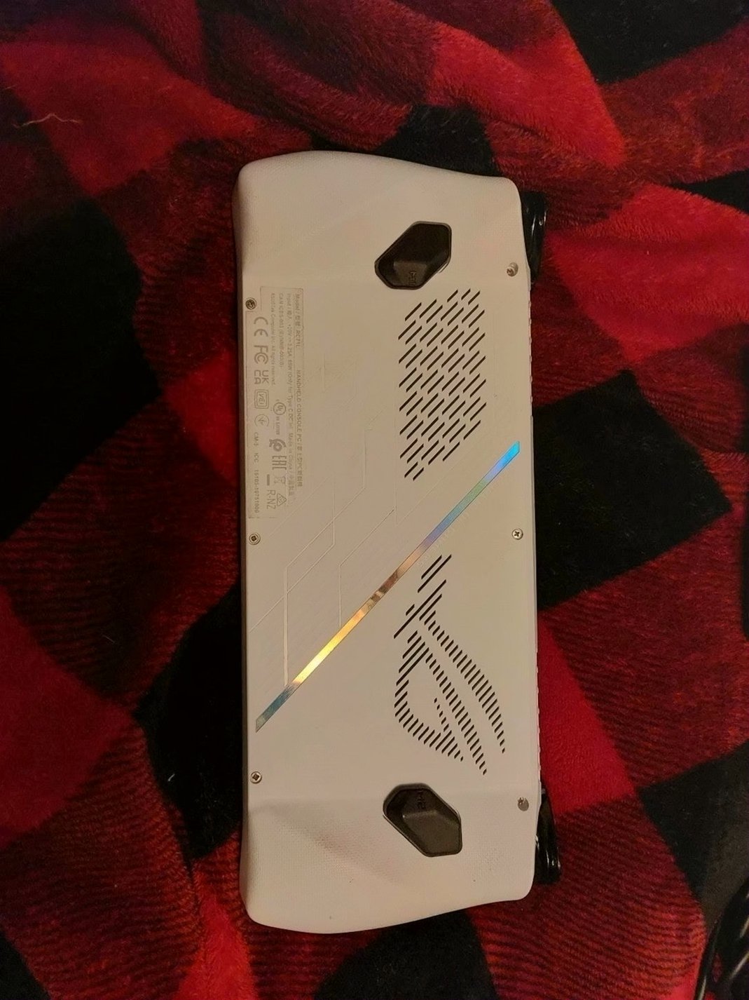 ASUS ROG Ally Z1 Extreme 512GB Black Unlocked - Used image 4