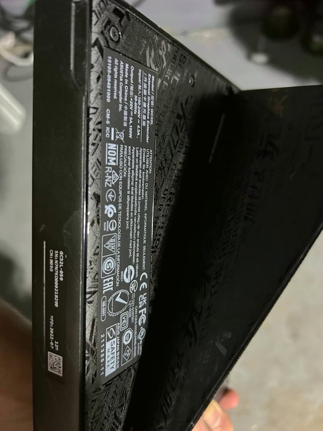 ASUS ROG XG Mobile 6850XT 9D61 - Used image 5