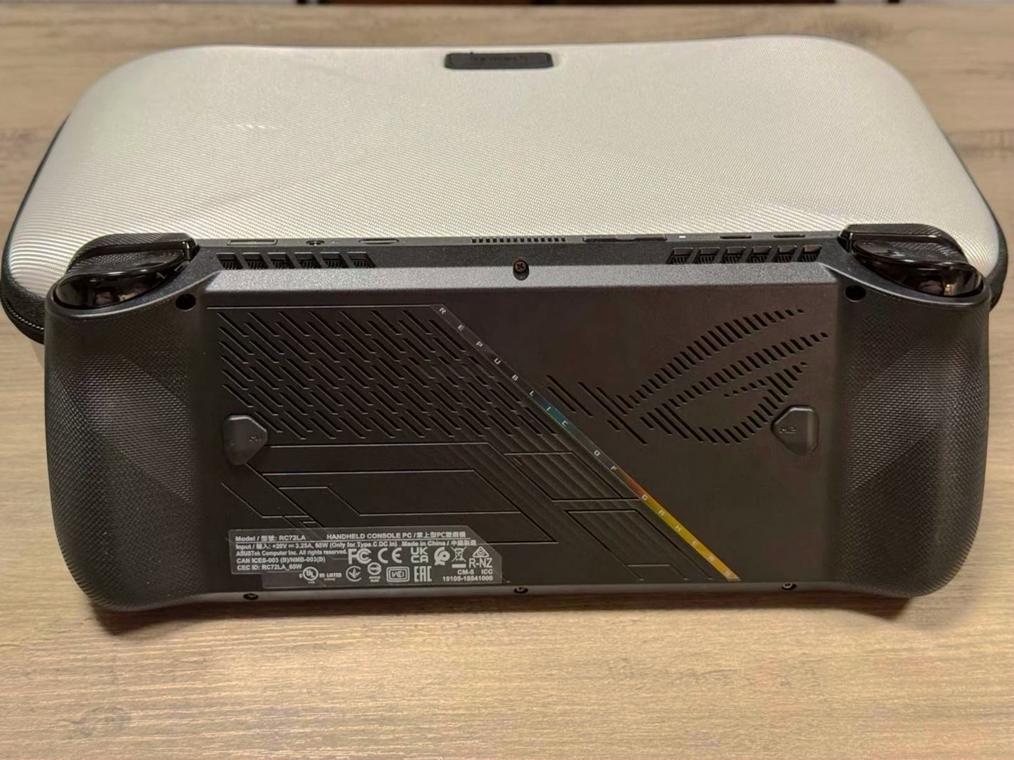 ASUS ROG Ally X 1Y83 512GB Black Unlocked - Used image 4