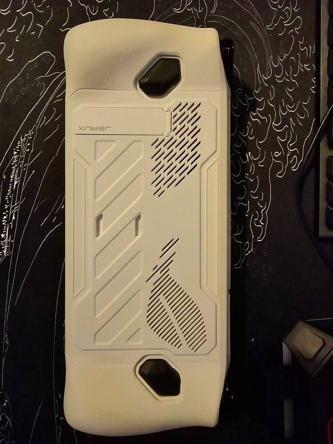 Asus Rog Ally Z1 Extreme 7B82 Unlocked - Used image 2
