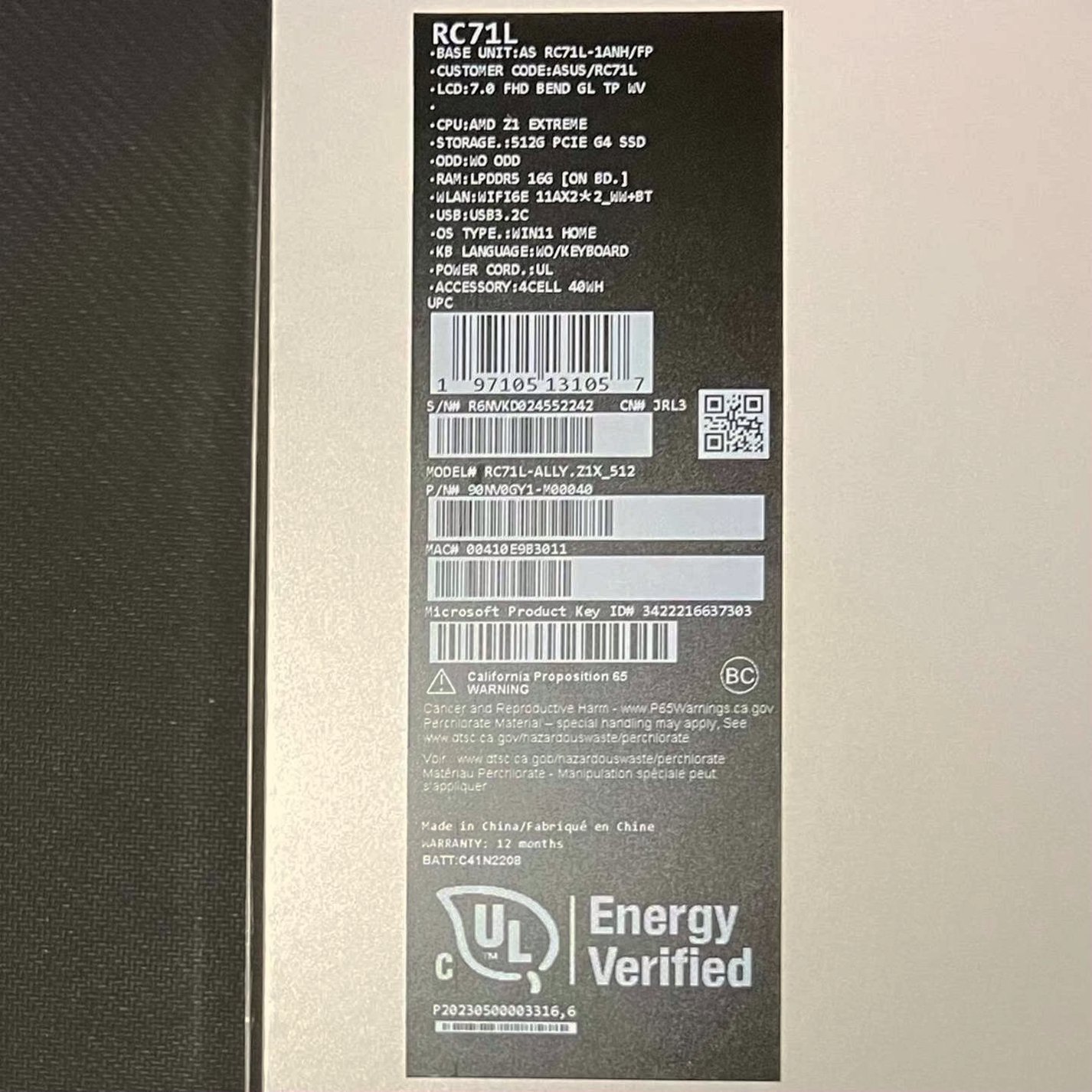 ASUS ROG Ally Z1 Extreme 512GB White Used - Unlocked image 3