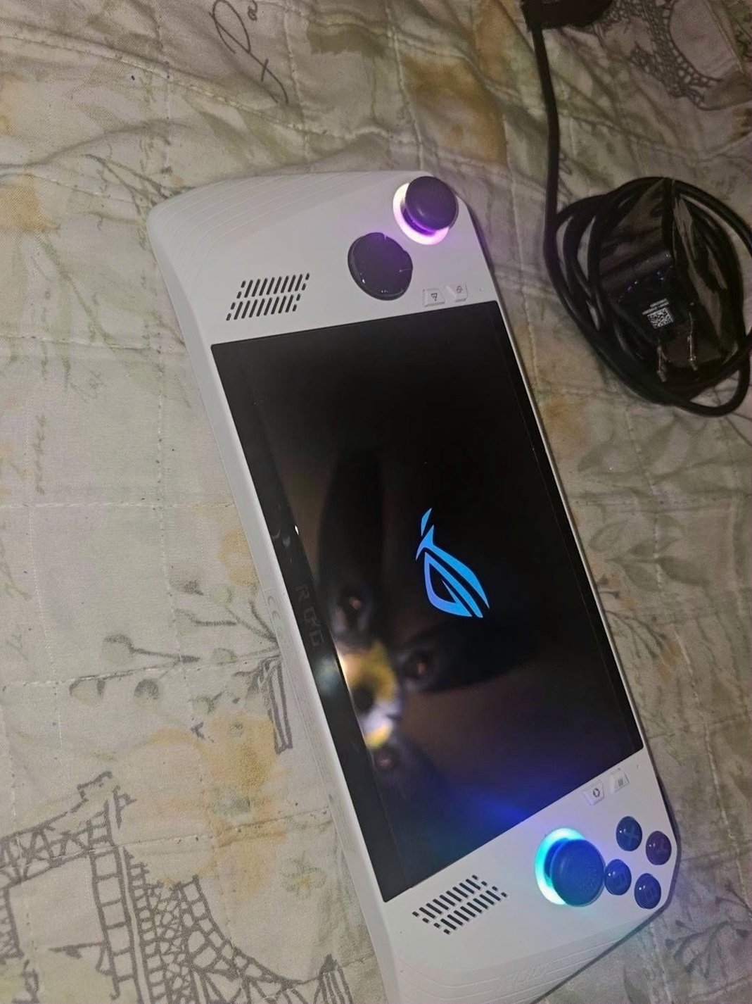 ASUS ROG Ally Z1 Extreme 512GB Black Unlocked - Used