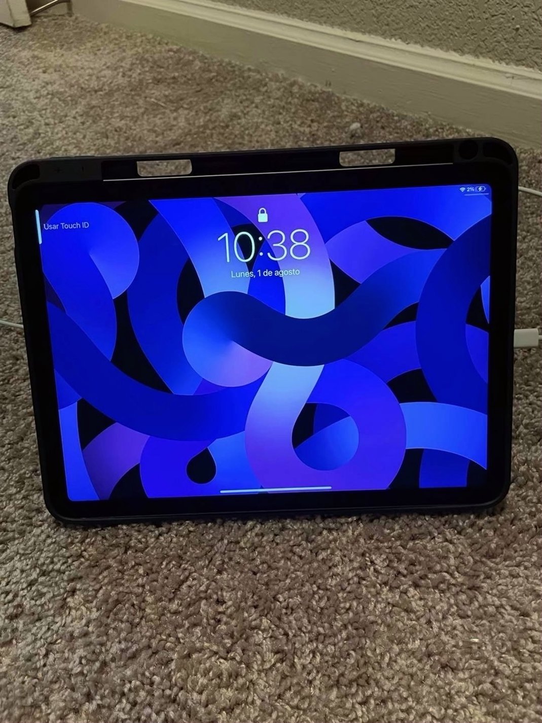 Apple iPad Air 4th Generation 64GB Black Unlocked - Used image 3