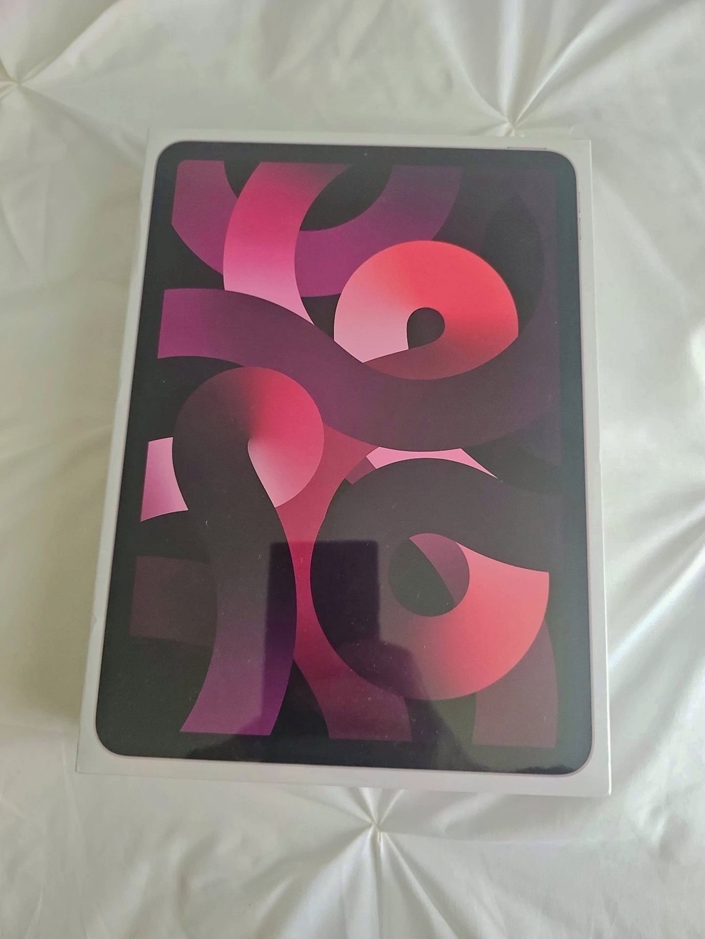Apple iPad Air 5th Generation 256GB Pink Unlocked - Used