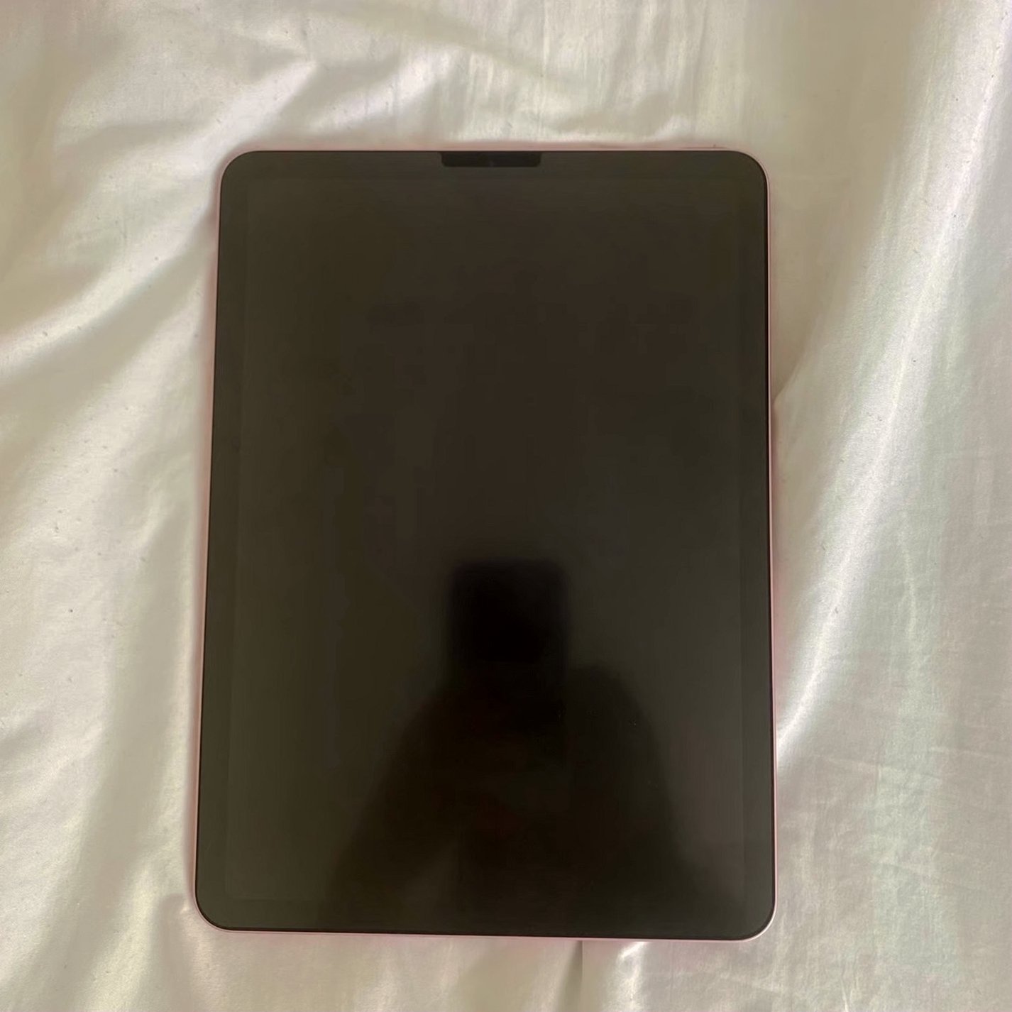 Apple iPad Air 4th Generation 64GB Unlocked - Used image 2