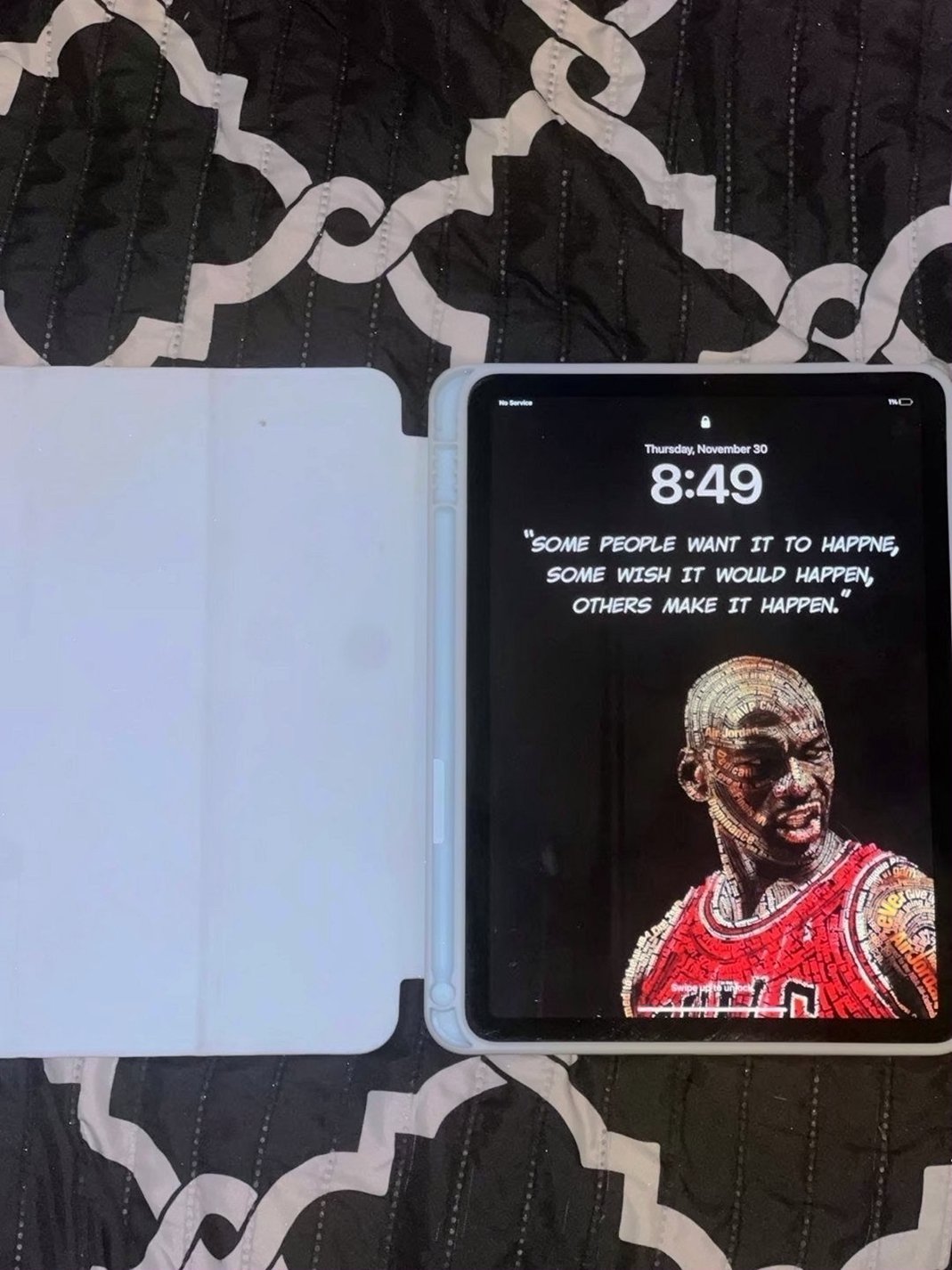 Apple iPad Air 5th Generation 64GB Unlocked - Used