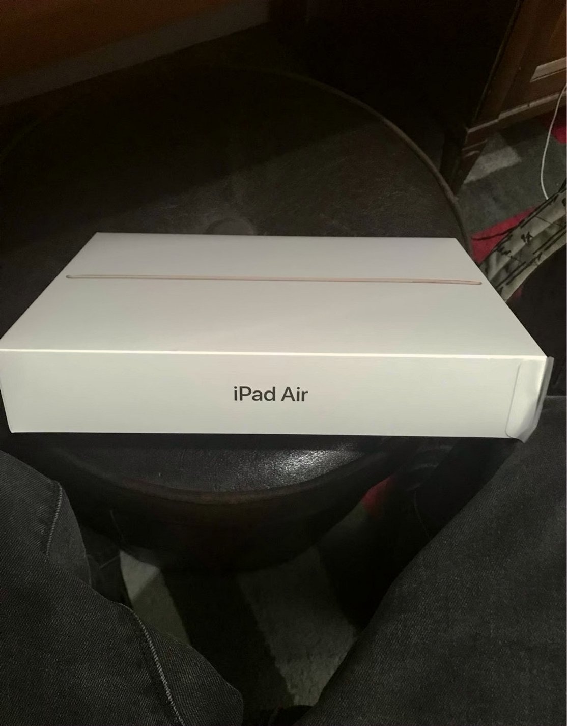 Apple iPad Air 2 64GB Silver Unlocked - Used