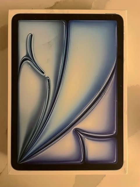 Apple iPad Air 11-inch 128GB Blue Unlocked - Used
