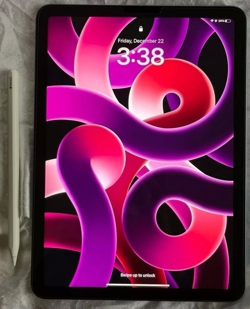 Apple iPad Air 5th Generation 64GB Blue Unlocked - Used image 3