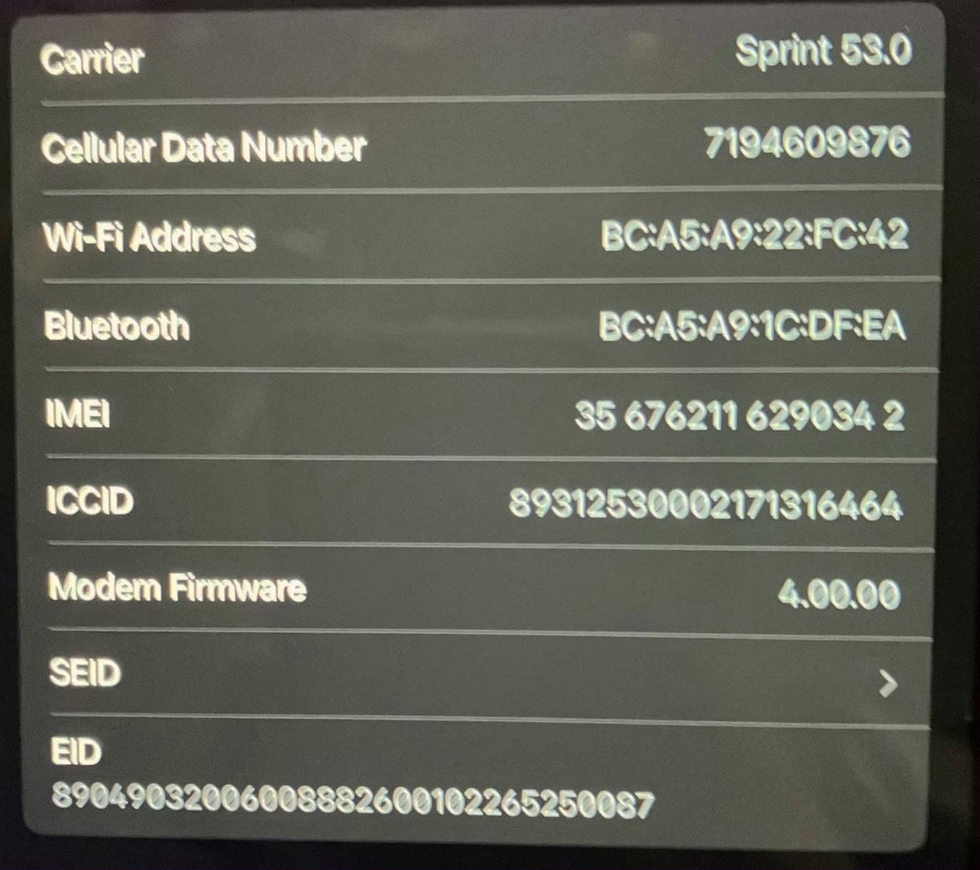 Apple iPad Air 4th Generation 256GB Space Gray Unlocked - Used image 3